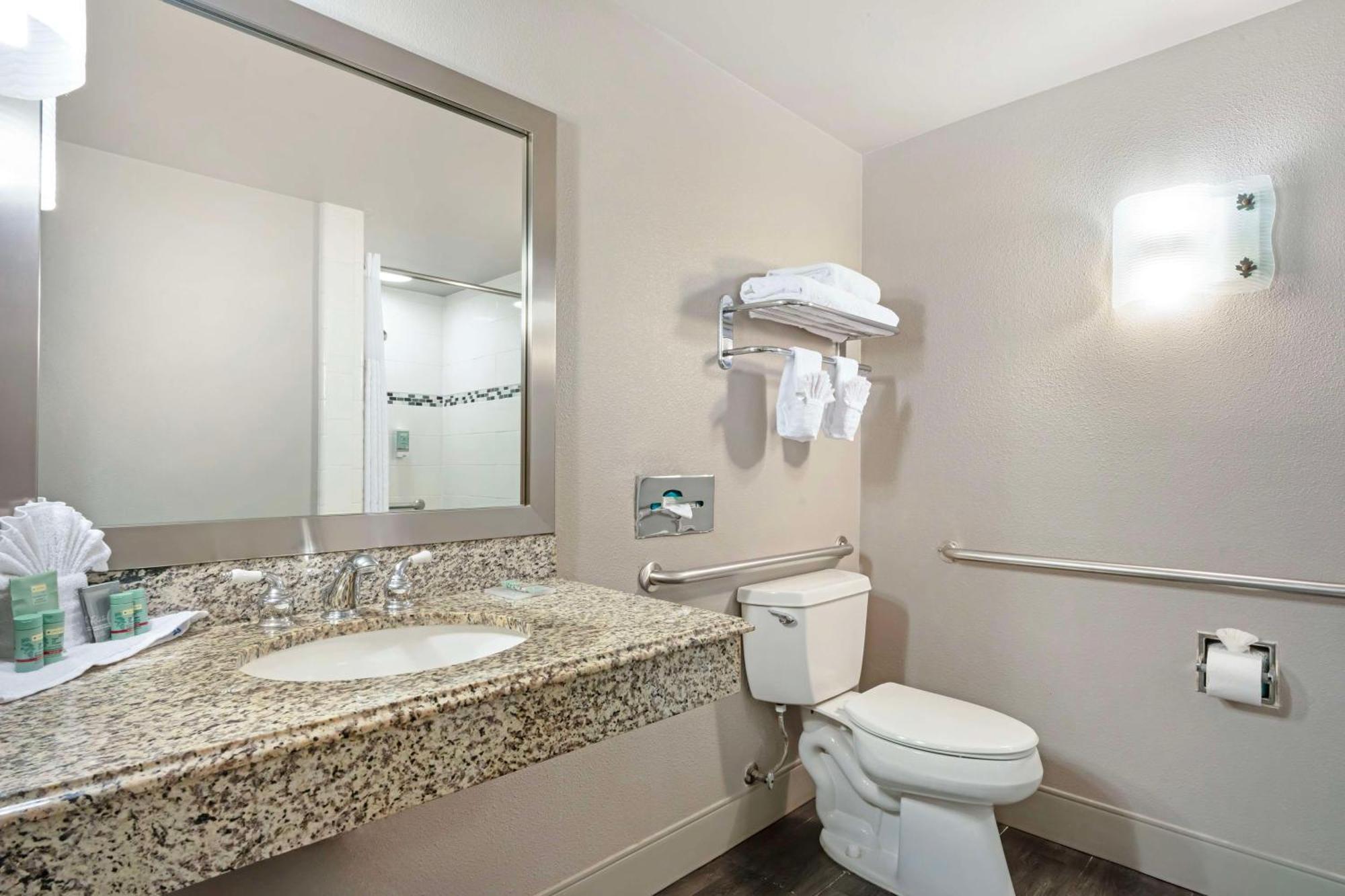 Best Western Cedar Inn & Suites Angels Camp Dış mekan fotoğraf